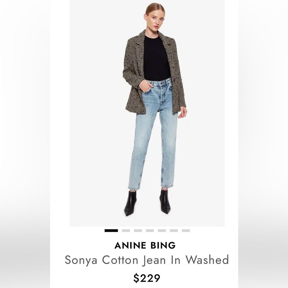 Anine Bing Sonya jeans in color "washed". 100% cotton, in excellent condition.